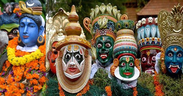 Onam Mask dance in Kerala