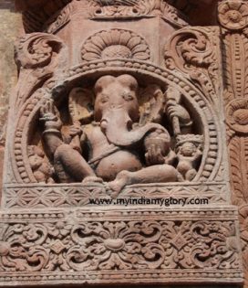 Ganesha eating laddoos